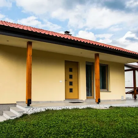 아파트 Apartma Fani-kobarid Podbela