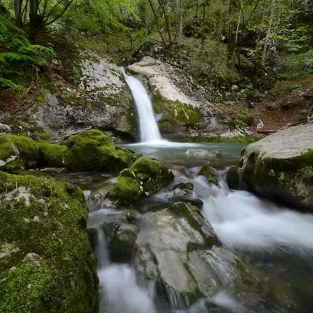 Apartma Fani-kobarid * Podbela
